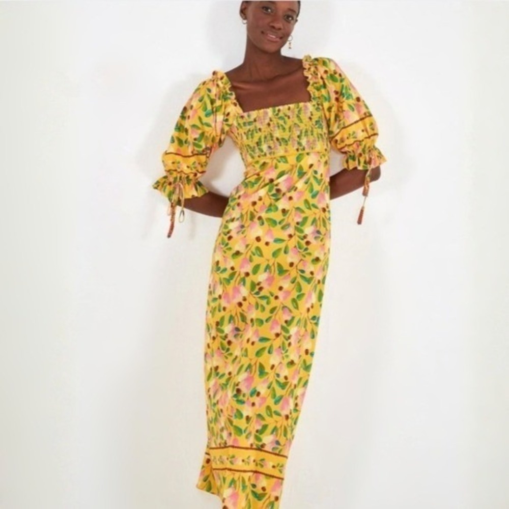 FARM Rio Mini Cashew Maxi Dress Yellow‎ Floral Smocked Size XS NWT
